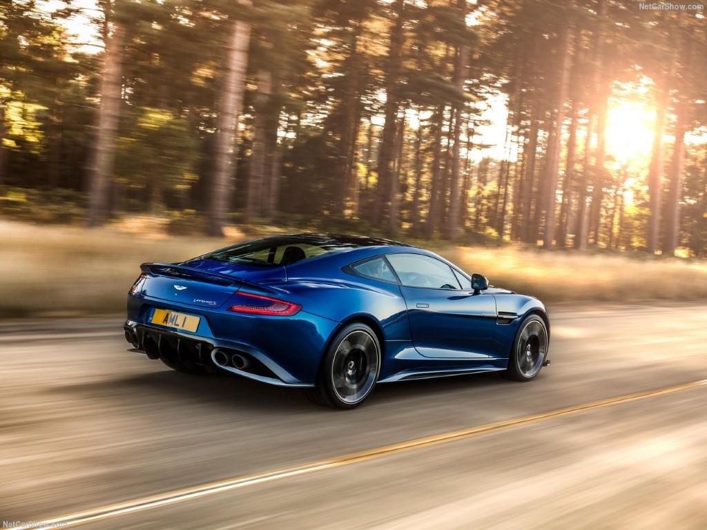 Aston Martin Vanquish 5.9 V12 Vanquish S